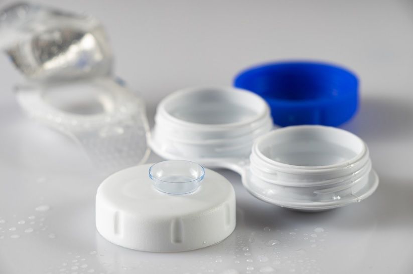 Best Contact Lenses Solution to Clean, and Disinfect Your Contacts!