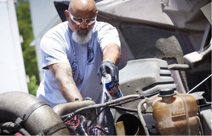 Engine Degreaser to Clean your Powertrain Under the Hood!